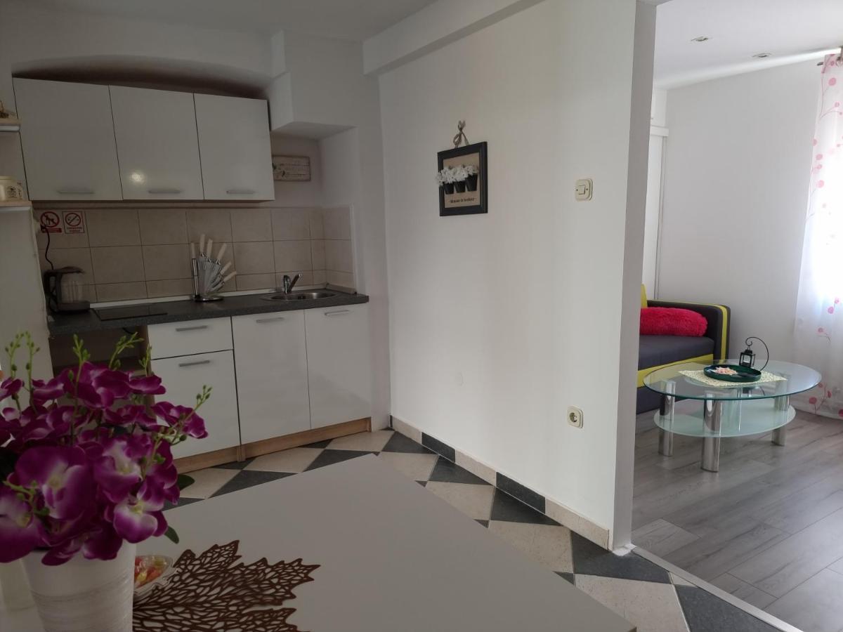 Apartments Lilly Rijeka Buitenkant foto