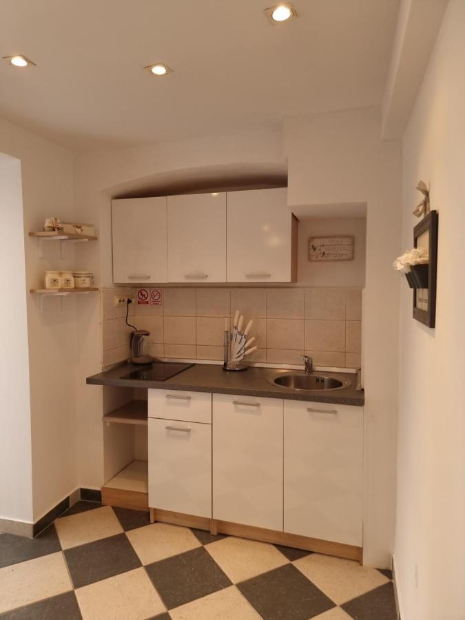 Apartments Lilly Rijeka Buitenkant foto