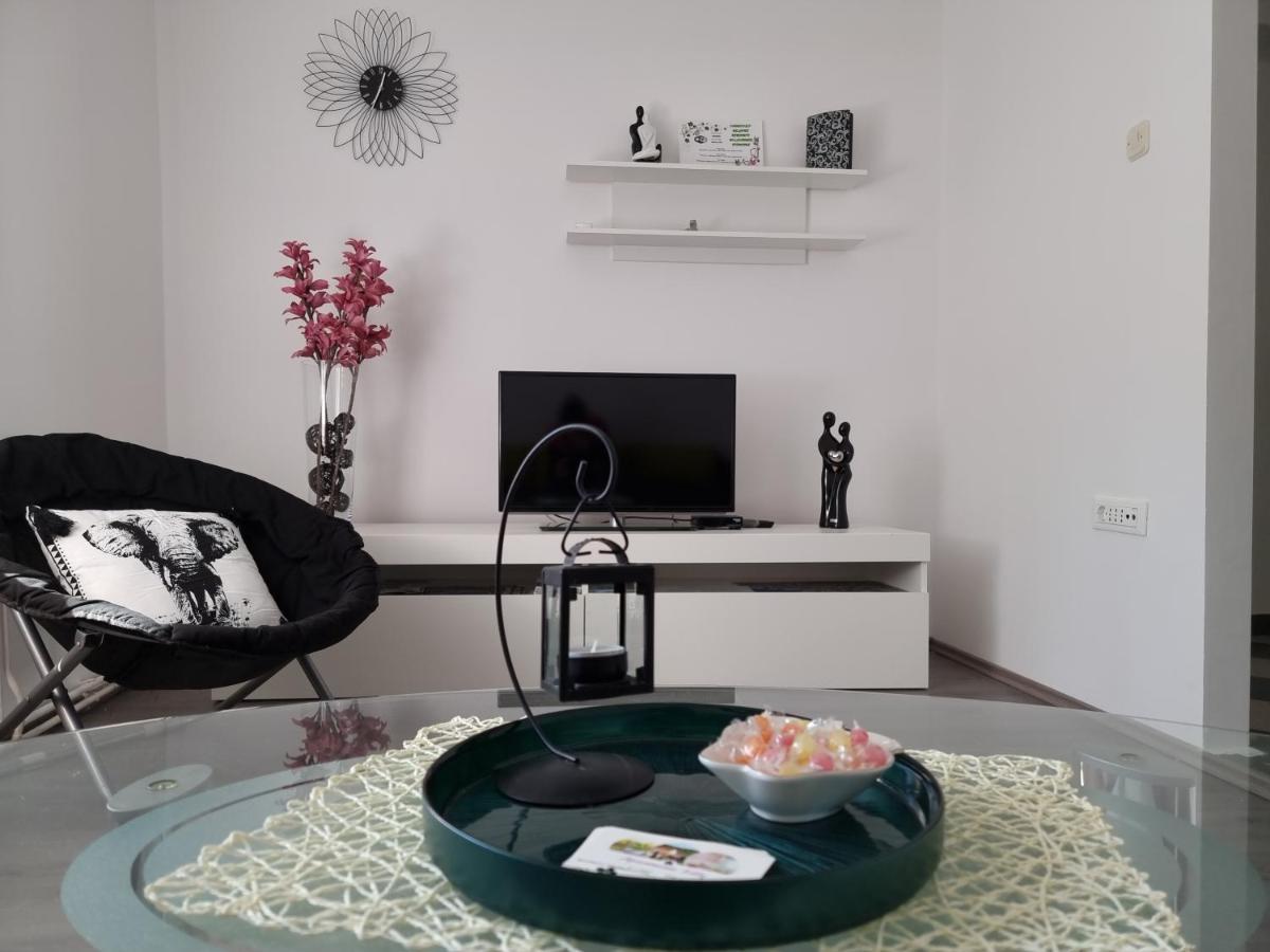 Apartments Lilly Rijeka Buitenkant foto