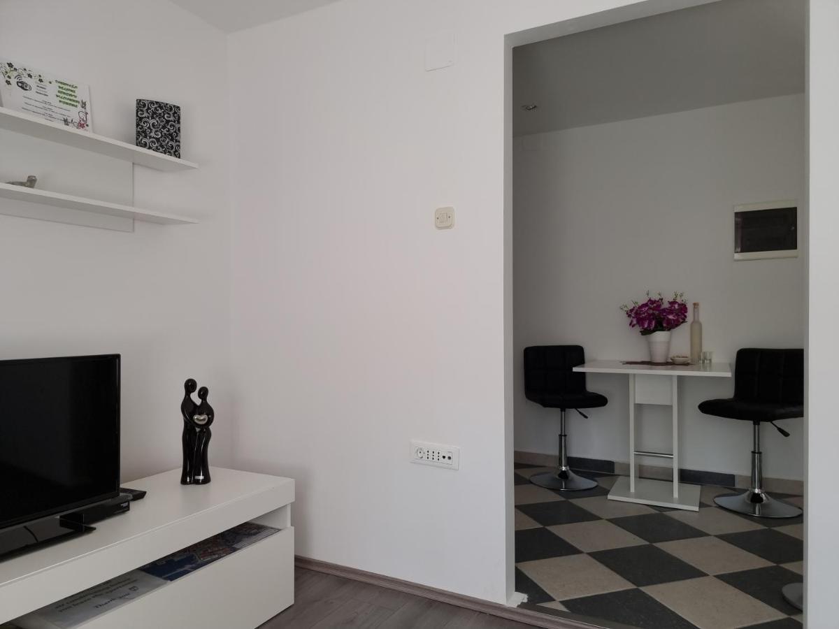 Apartments Lilly Rijeka Buitenkant foto