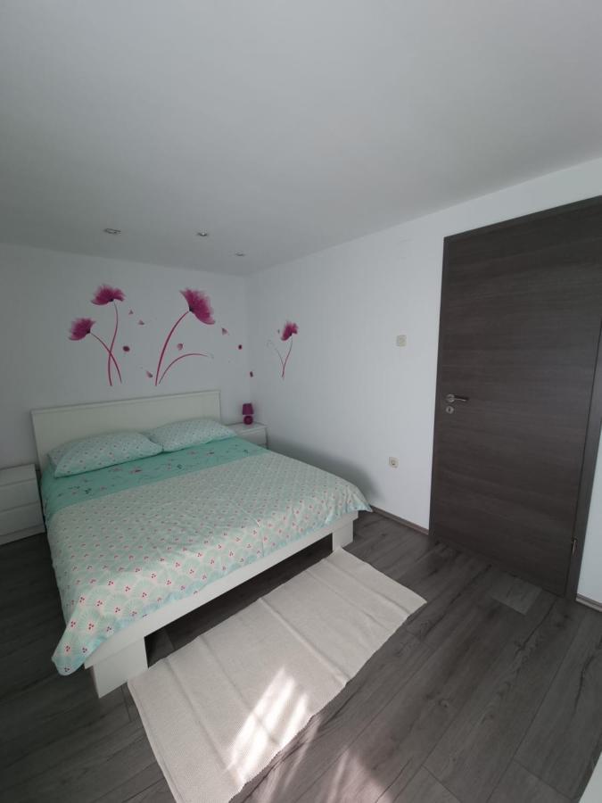 Apartments Lilly Rijeka Buitenkant foto